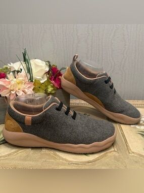 UIN Segovia Gray Wool Walking Shoes Sz 9